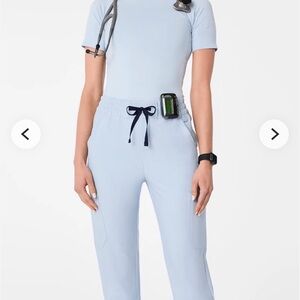 Figs Women's Light Blue scrub set